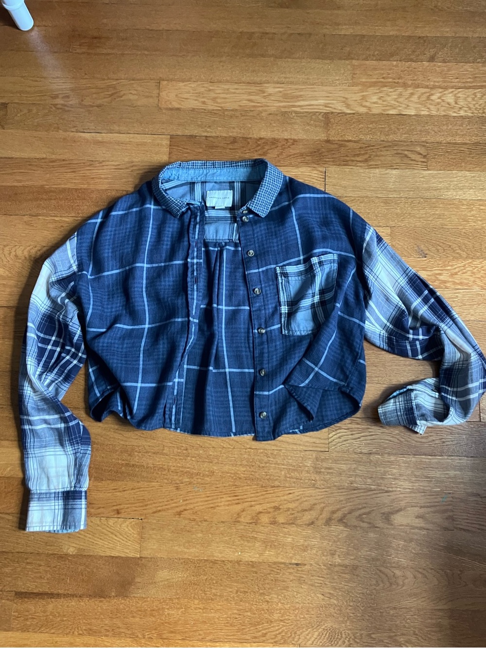 American Eagle Cropped Navy Plaid Button-Up Shirt